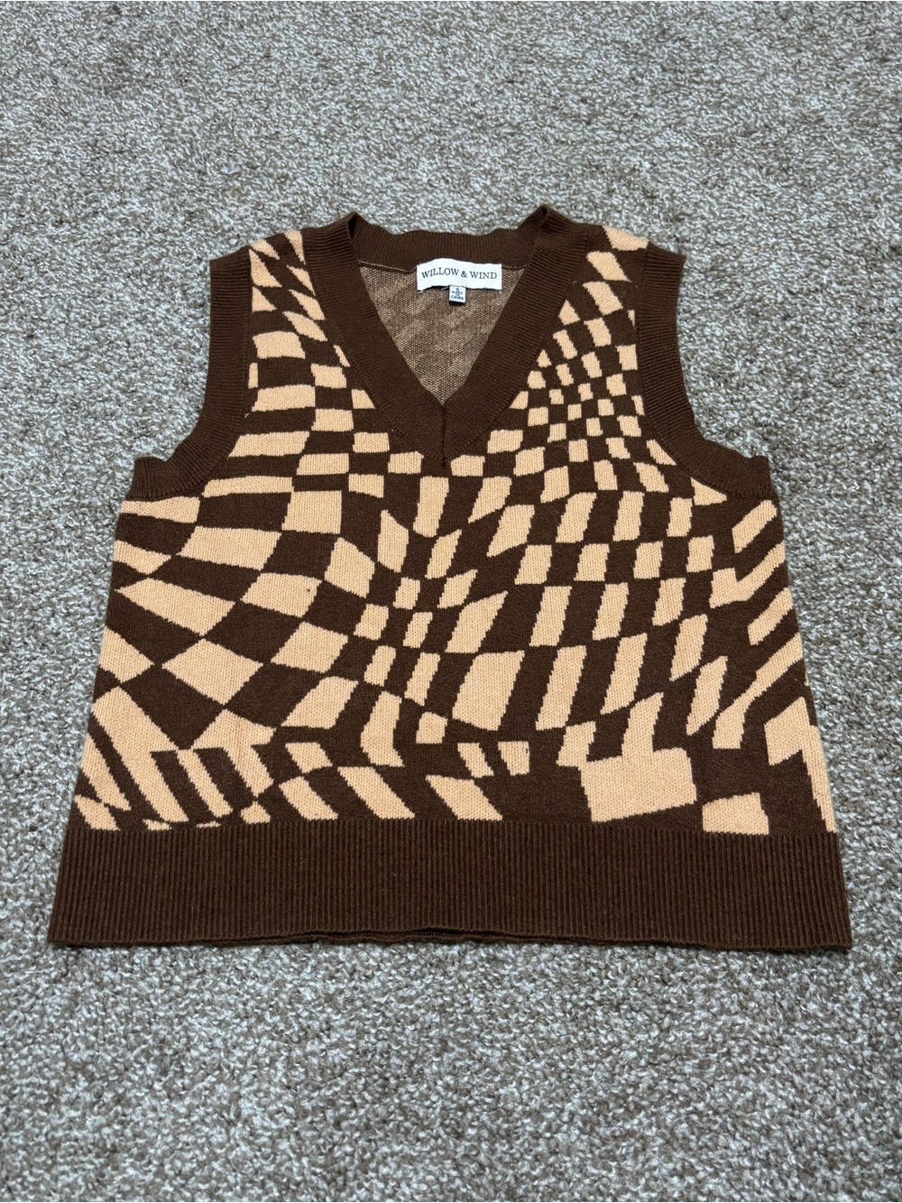 Willow & Wind Brown/Cream V-Neck Sweater Vest